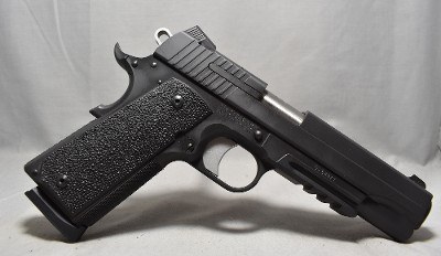 Sig Sauer ~ 1911 ~ .45 Auto - Image 1 of 3
