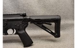 DIAMONDBACK FIREARMS DB15 .300 AAC BLACKOUT - Image 5 of 7