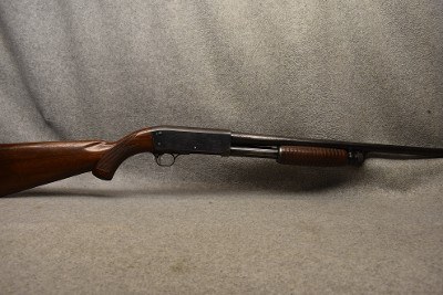 ITHACA ~ 37 FEATHERLIGHT ~ 16 GAUGE - Image 1 of 8