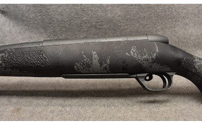 Weatherby ~ Mark V ~ 6.5-300 Weatherby Magnum - Image 7 of 10