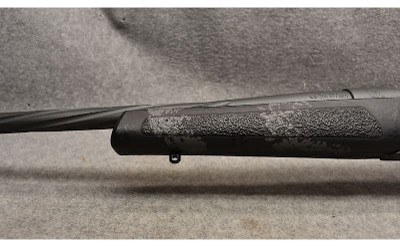 Weatherby ~ Mark V ~ 6.5-300 Weatherby Magnum - Image 8 of 10