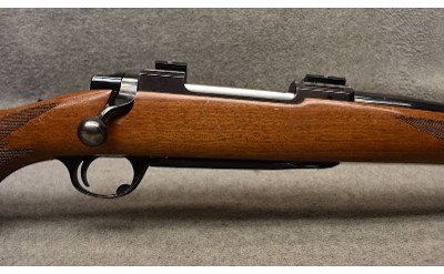 Ruger ~ M77 ~ 7MM Remington Magnum - Image 3 of 9