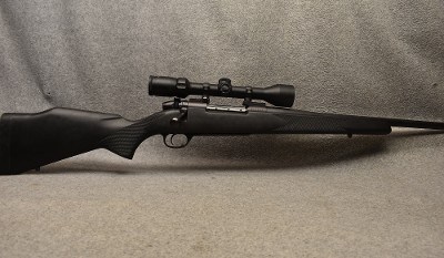 Weatherby ~ Mark V ~ .300 Weatherby Magnum - Image 1 of 9
