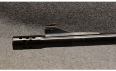 Weatherby ~ Mark V ~ .300 Weatherby Magnum - Image 9 of 10