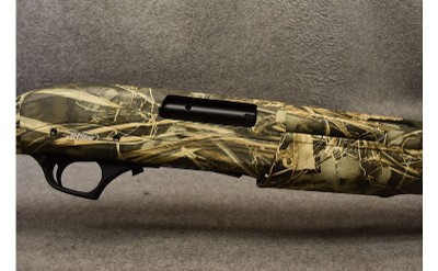 TRISTAR ~ COBRA III ~ 20 GAUGE - Image 3 of 9