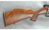 Weaherby Mark V Rifle .270 - 6 of 7