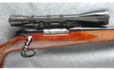 Weatherby Mark V Rifle .300 - 2 of 7
