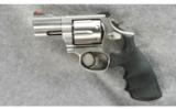 Smith and Wesson Model 686-5 Revolver .357 - 2 of 2