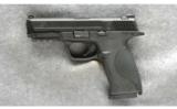 Smith & Wesson M&P40 Pistol .40 - 2 of 2