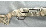 Browning Maxus Shotgun 12 GA - 2 of 7