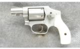 Smith & Wesson Model 642-2
Airweight Revolver .38 - 2 of 2