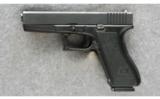 Glock G22 Pistol .40 - 2 of 2
