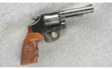 Smith & Wesson Model 10-10 Revolver .38 - 1 of 2