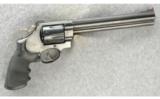 Smith & Wesson Model 29 Classic Revolver .44 - 1 of 2