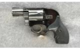 Smith & Wesson Model 40 Airweight Revolver .38 - 2 of 2