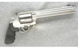 Smith & Wesson Model 500 Revolver .500 S&W - 1 of 2