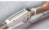 Winchester 94 John Wayne Commemorative Rifle 32-40 - 4 of 7