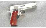 Dan Wesson Commander Classic Pistol .45 ACP - 1 of 2