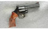 Smith & Wesson Classic Model 586 Revolver .357 Mag - 1 of 2