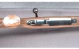 Weatherby Mark V Rifle .257 Wby Mag - 3 of 7