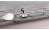 Weatherby Mark V Rifle .338-.378 Wby Mag - 3 of 8