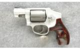 Smith & Wesson 342 AirliteTitanium Revolver .38 - 2 of 4