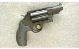 Smith & Wesson Governor Revolver .45 / .410 - 1 of 2