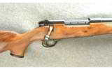 Weatherby ~ Mark V ~ 7mm Wby. Mag - 2 of 7