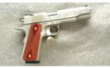 Dan Wesson Razorback Pistol 10mm - 1 of 2