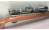 Weatherby Mark V LH Rifle .300 Weatherby Mag - 2 of 6