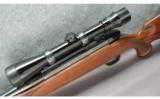 Weatherby Mark V Rifle .300 Wby Mag - 4 of 7