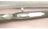 Weatherby Mark V Rifle .300 Wby Mag - 3 of 7