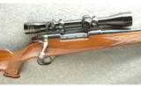 Weatherby Mark V Rifle .300 Wby Mag - 2 of 7
