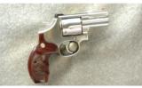 Smith and Wesson Model 686-3 .357 Mag - 1 of 2