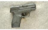 Smith & Wesson M&P Shield Pistol .40 S&W - 1 of 2