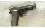 Sig Sauer ~ P226 ~ .40 S&W - 1 of 2
