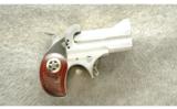Bond Arms Defender Derringer .45 / .410 - 1 of 2