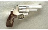 Smith & Wesson Model 625-9 Mountain Revolver .45 Colt - 1 of 2