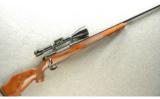 Weatherby Mark V Rifle .257 Wby Mag - 1 of 7
