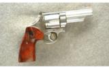 Smith & Wesson ~ 629-1 ~ .44 Mag - 1 of 2