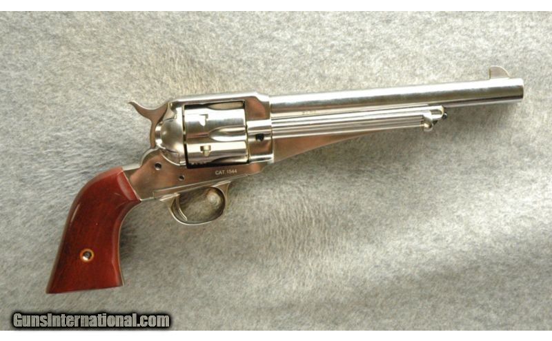 Uberti ~ 1875 Outlaw ~ .45 Colt