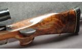 Weatherby ~ MK V ~ .300 Wby. Mag - 7 of 9