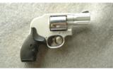 Smith & Wesson ~ 296 AirLite Ti ~ .44 S&W - 1 of 2