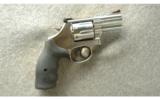 Smith & Wesson ~ 686-6 ~ .357 Mag - 1 of 2