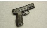 Heckler & Koch ~ VP40 ~ .40 S&W - 1 of 2