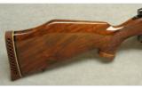 Weatherby ~ Mark V ~ .300 Wby. Mag - 2 of 9