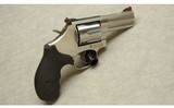 Smith & Wesson ~ 686 ~ .357 Mag - 1 of 2