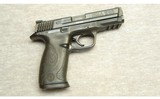 Smith & Wesson ~ M&P-40 ~ .40 S&W - 1 of 2