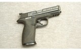 Smith & Wesson ~ M&P40 ~ .40 S&W - 1 of 2