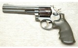 Smith & Wesson ~ Model 17-8 ~ .22 Long Rifle - 2 of 2